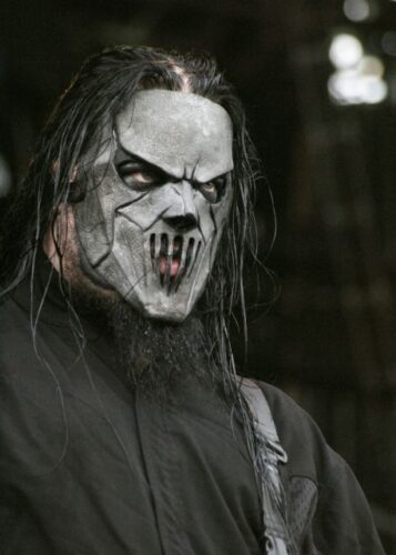 19mick thomson