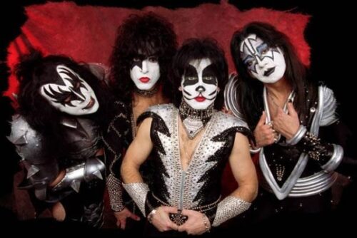 KISS foto tomada de kissarmyargentina com