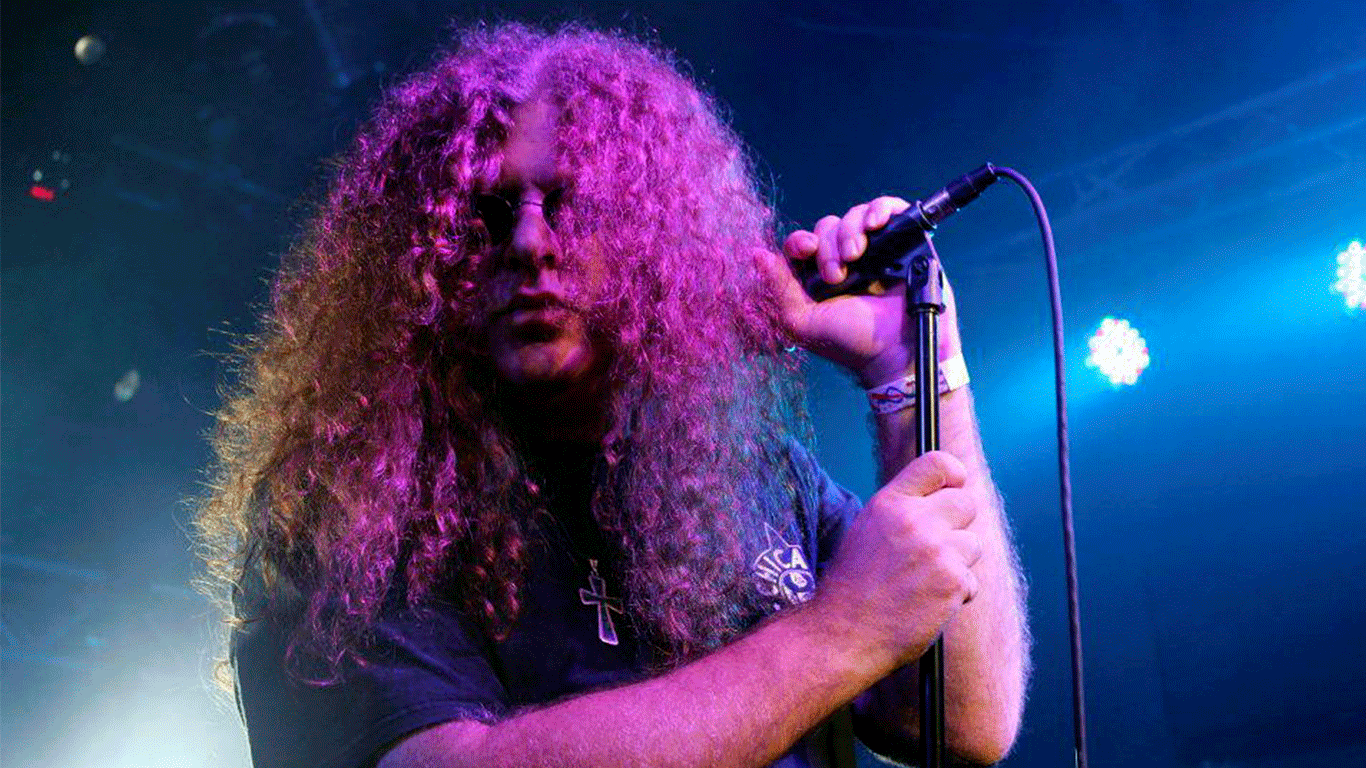 Eric Wagner de The Skull ha sido hospitalizado con neumonía luego de contraer COVID-19