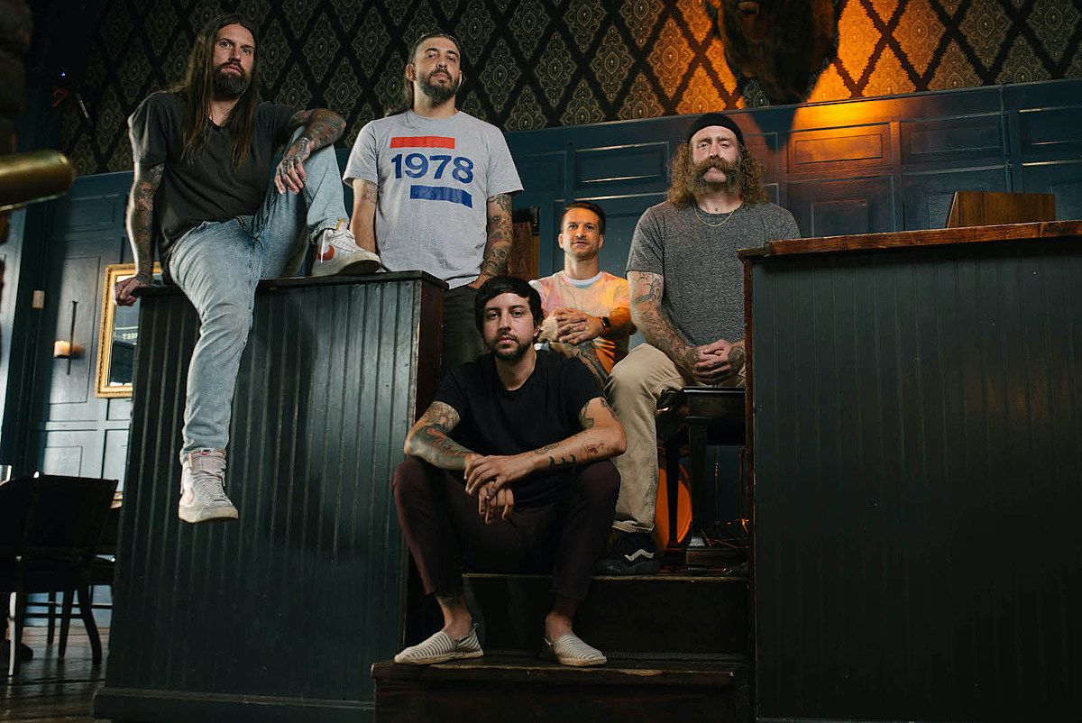 Los relatos contradictorios entre Keith y Jordan Bluckey respecto a la separación de Every Time I Die