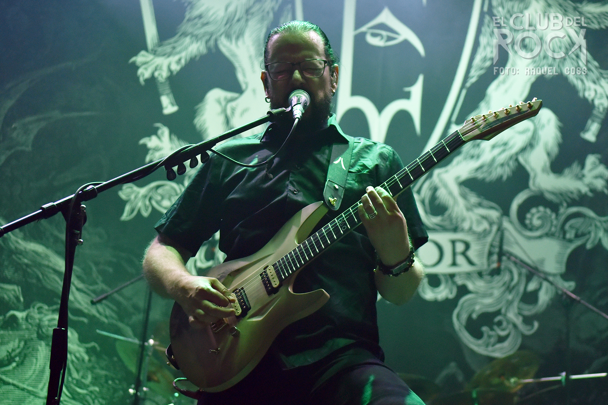 Emperor y la brutal noche de un viernes 13 en la CDMX 3b21ed7b emperor cdmx por raquel coss 5