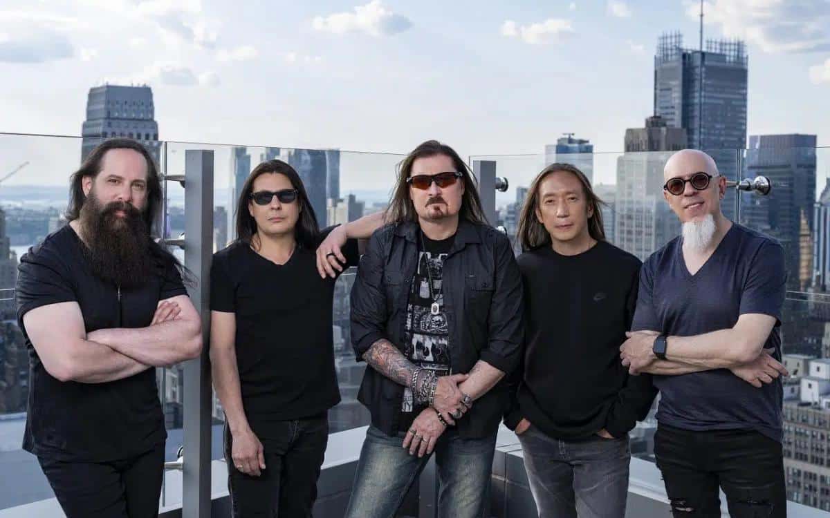 f7e5c5d2 dream theater 2021 1200x828 1