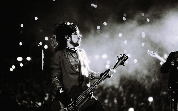 ¡El Foro Sol fue una máquina del tiempo! Así se puso el concierto de Def Leppard y Mötley Crüe Motley Crue Foto Samshipiromedia