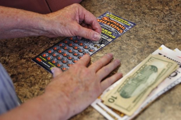 Record absurd la loterie: o femeie din Massachusetts câ?tig? premiul cel  mare de dou? ori în mai pu?in de trei luni! - eZStiri - Independenta -  Realitate - Actualitate
