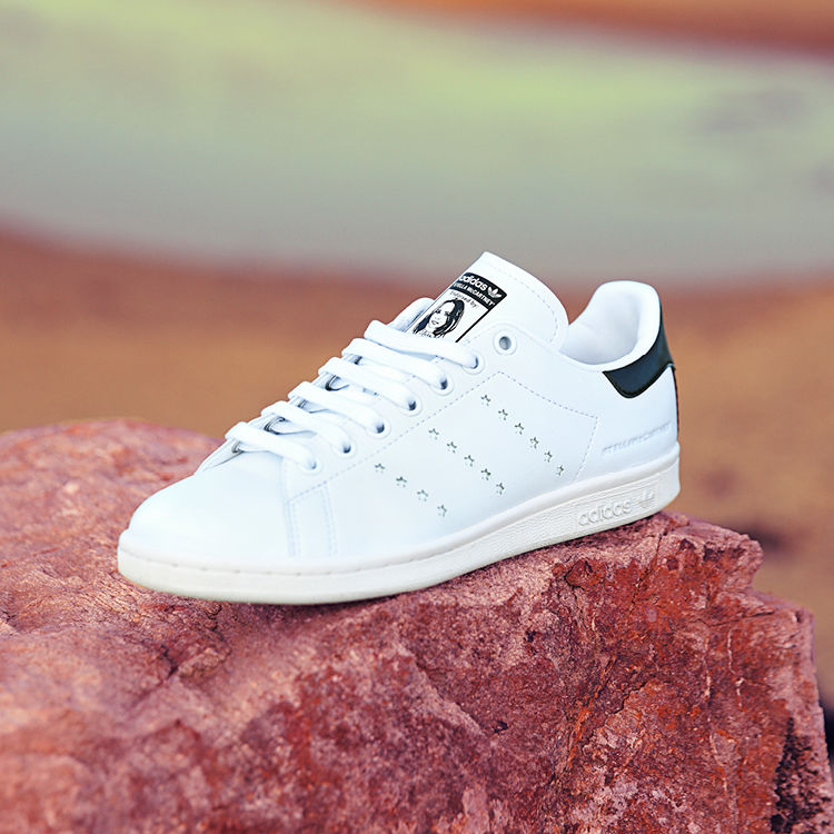 アディダス スタンスミス ステラ マッカートニー ベジタリアン レザー ホワイ…StanSmith