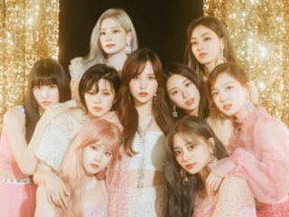 Twice トゥワイス ミナがクールに着こなすファッションブランドとは 空港ファッションや衣装からご紹介 60mag Sixtymagaizne