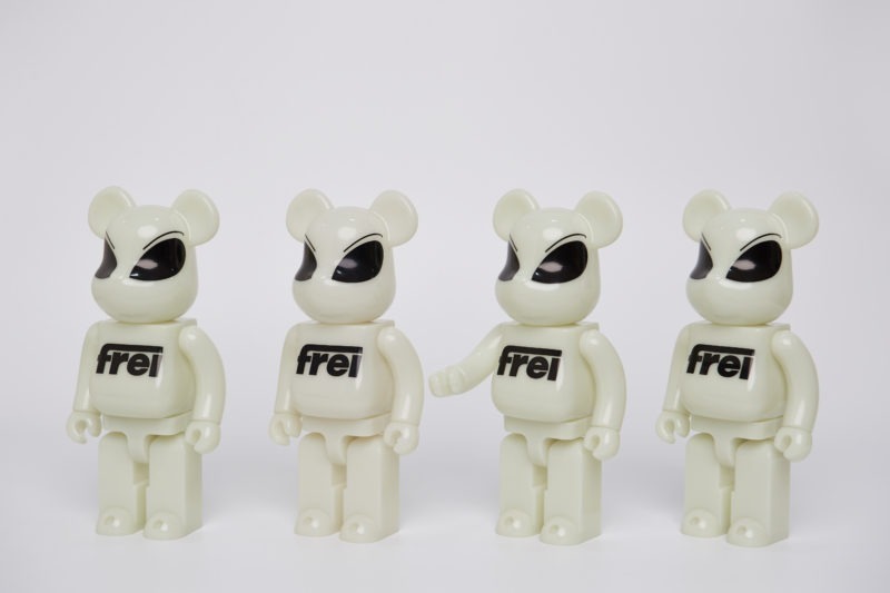 MEDICOM TOY BE@RBRICK in FREI-TEA ALIENS