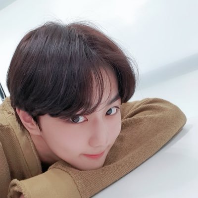 男子も注目 Enhypen エンハイフン ジョンウォンのコーディネートから着用アイテムを紹介