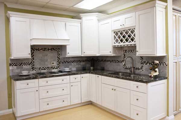 share kitchen cabinets