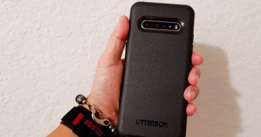 Otterbox Symmetry