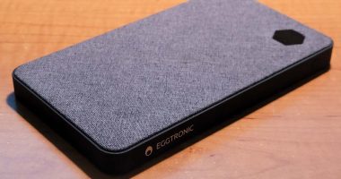 Einova 63W Ultra Fast Power Bank