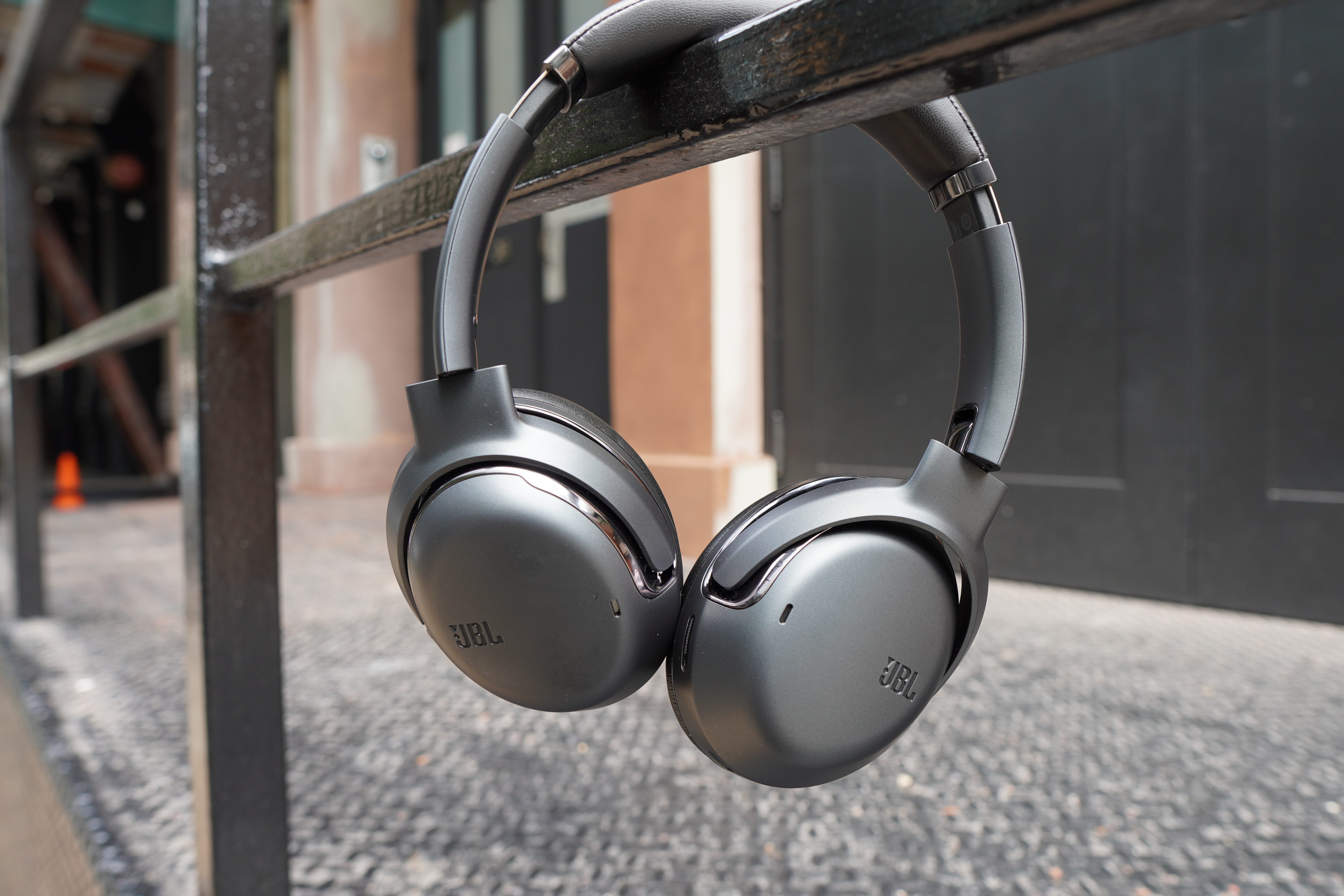 JBL Tour One Headphones | Traveling with Utmost Comfort [Review] – G Style  Magazine