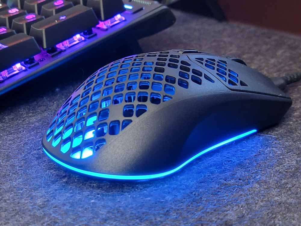 for (2022 – Edge 3 Lightweight that Edition) SteelSeries Gaming Style Aerox Mouse Competitive [Review] G Wired Ultra Magazine