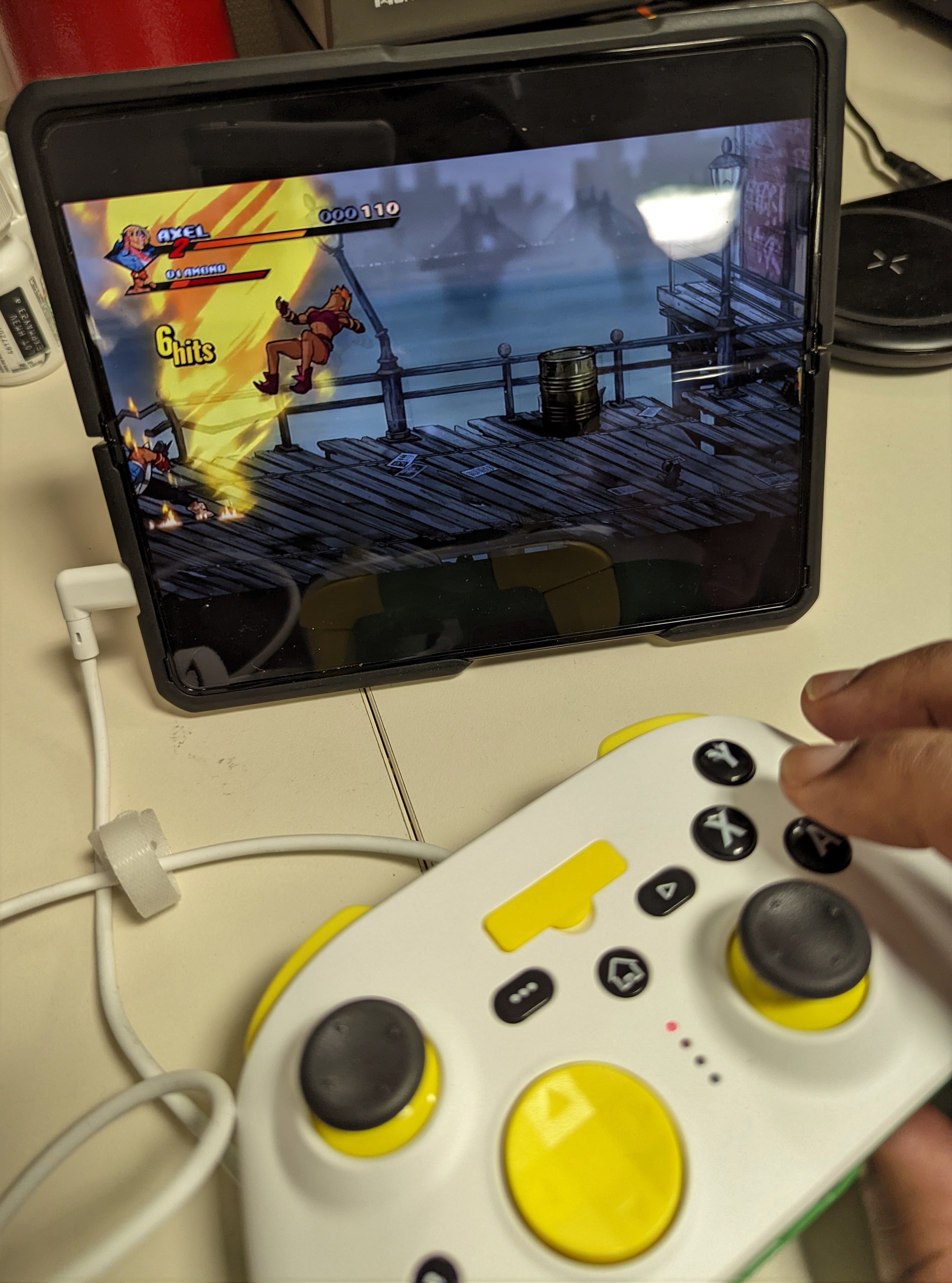 RiotPWR Cloud iOS Game Controller [Review] – G Style Magazine