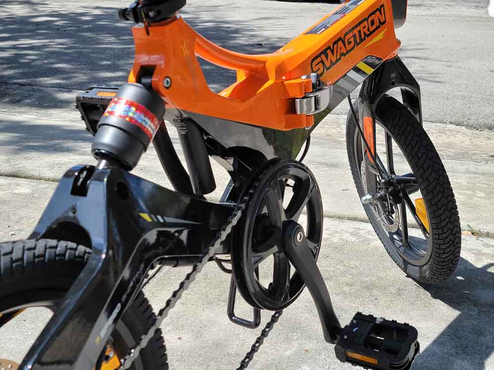 Swagtron EB7 Elite Plus Electric Bike is an Everyday Commuter Bike