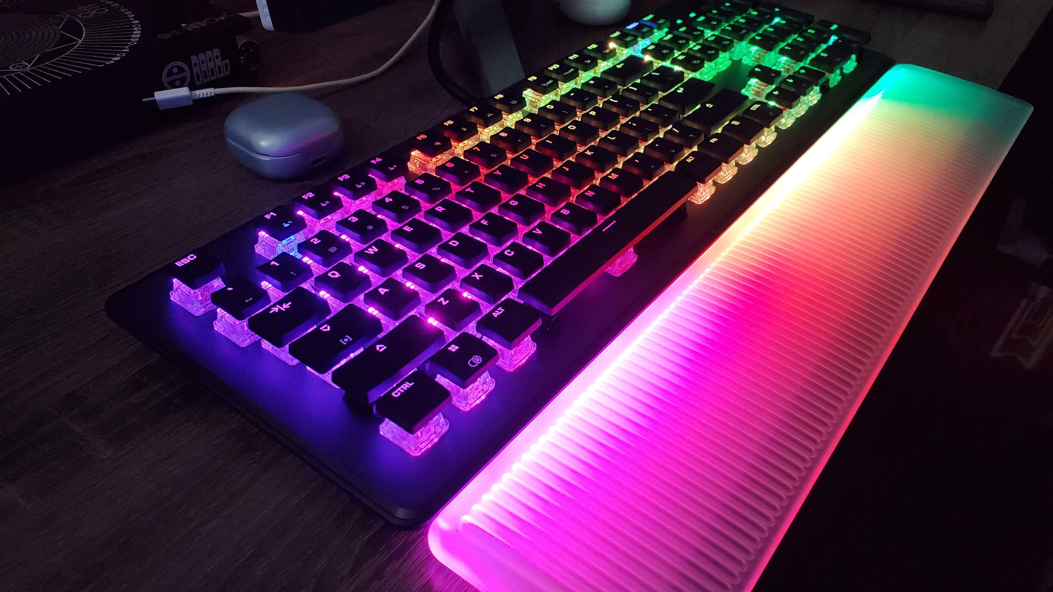 Roccat Vulcan II Max Gaming Keyboard Review - The Geek Church