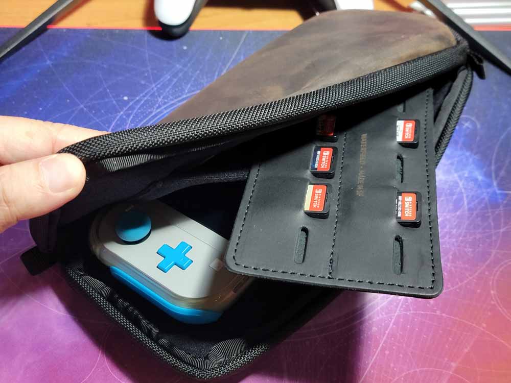 Waterfield Magnetic Case for Nintendo Switch