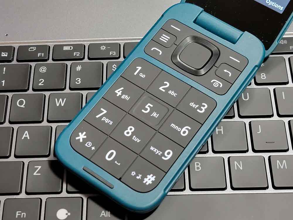 Nokia 105 review: Nokia 105: Insanely cheap and seriously bare