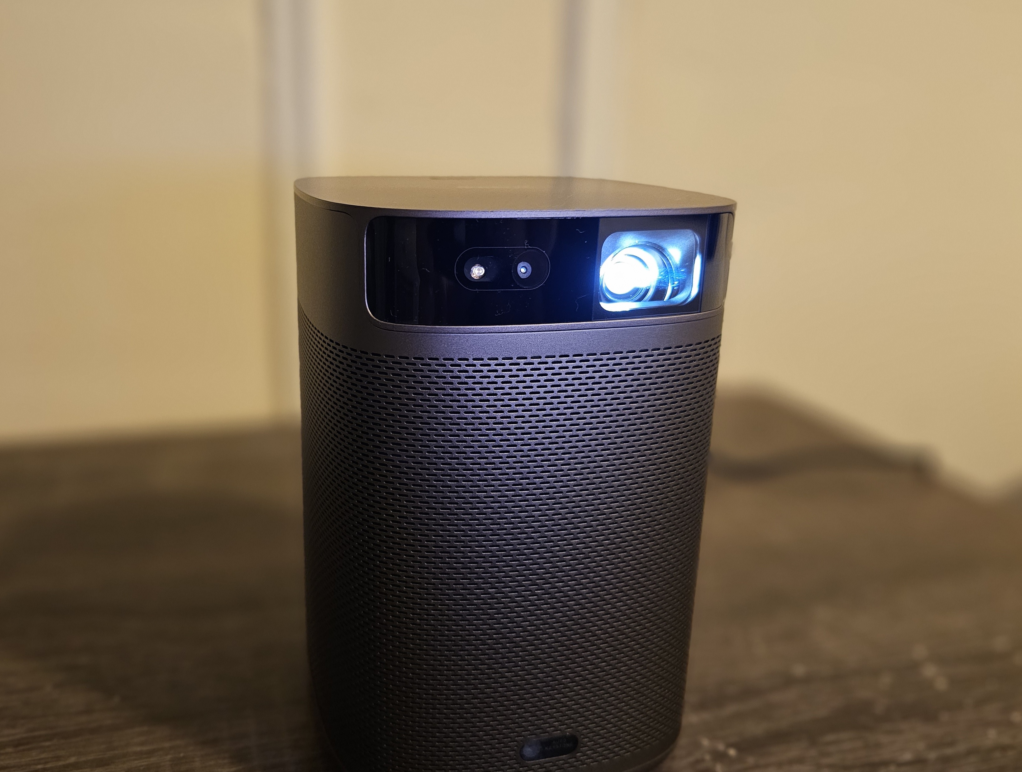 XGIMI MoGo 2 Pro Review - Main Interface & Settings