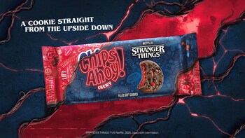 Flavor meets fandom as CHIPS AHOY! and Stranger Things collaborate to create the new CHIPS AHOY! x Stranger Things Limited-Edition Cookie. Featuring a new CHIPS AHOY! chocolatey base, fudge chips and a red strawberry-flavored filling.