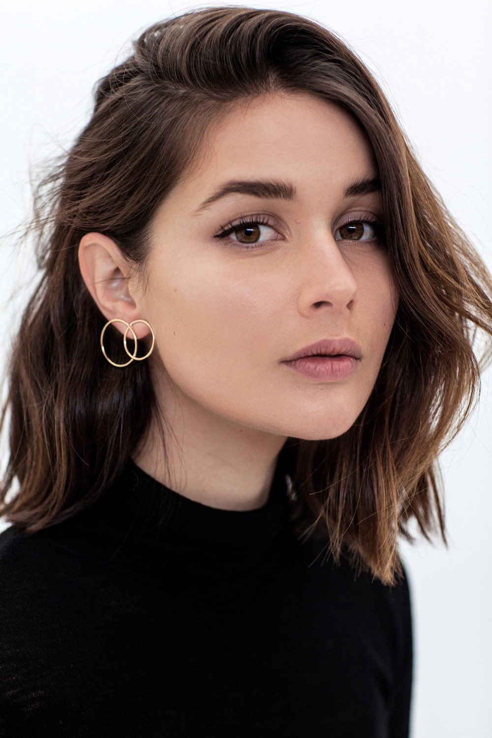Single earrings | gold | Natasha Schweitzer | The UNDONE store | HarperandHarley