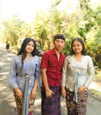 Upacara Mepandes/Potong Gigi