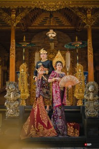 Pawiwahan Tunas & Sri
