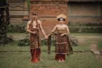Pawiwahan Diatmika & Yuli