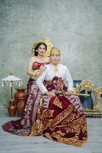 Pawiwahan Yhan Sila & Julia Sukari