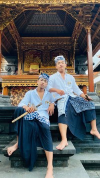 Upacara Mepandes/Potong Gigi