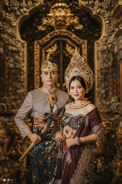 Pawiwahan Gusde & Wulan