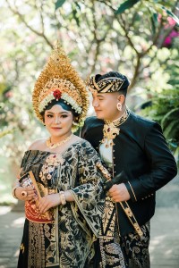 Pawiwahan Arie & Indri