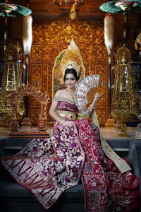 Upacara Mepandes/Potong Gigi