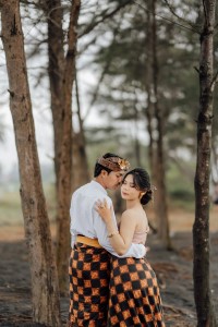 Pawiwahan Lanok & Yunika