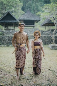 Pawiwahan Okkyindra & Wulanwntr