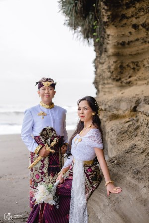 Pawiwahan Asta & Mali