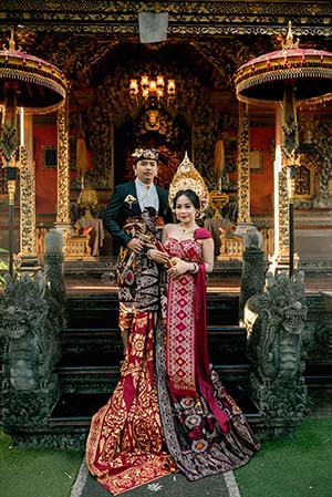 Pawiwahan Wahyu Adynatha & Ari Suarthini