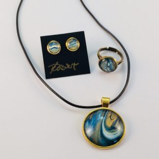 Ensemble #1 - Collier, boucles d'oreilles et bague