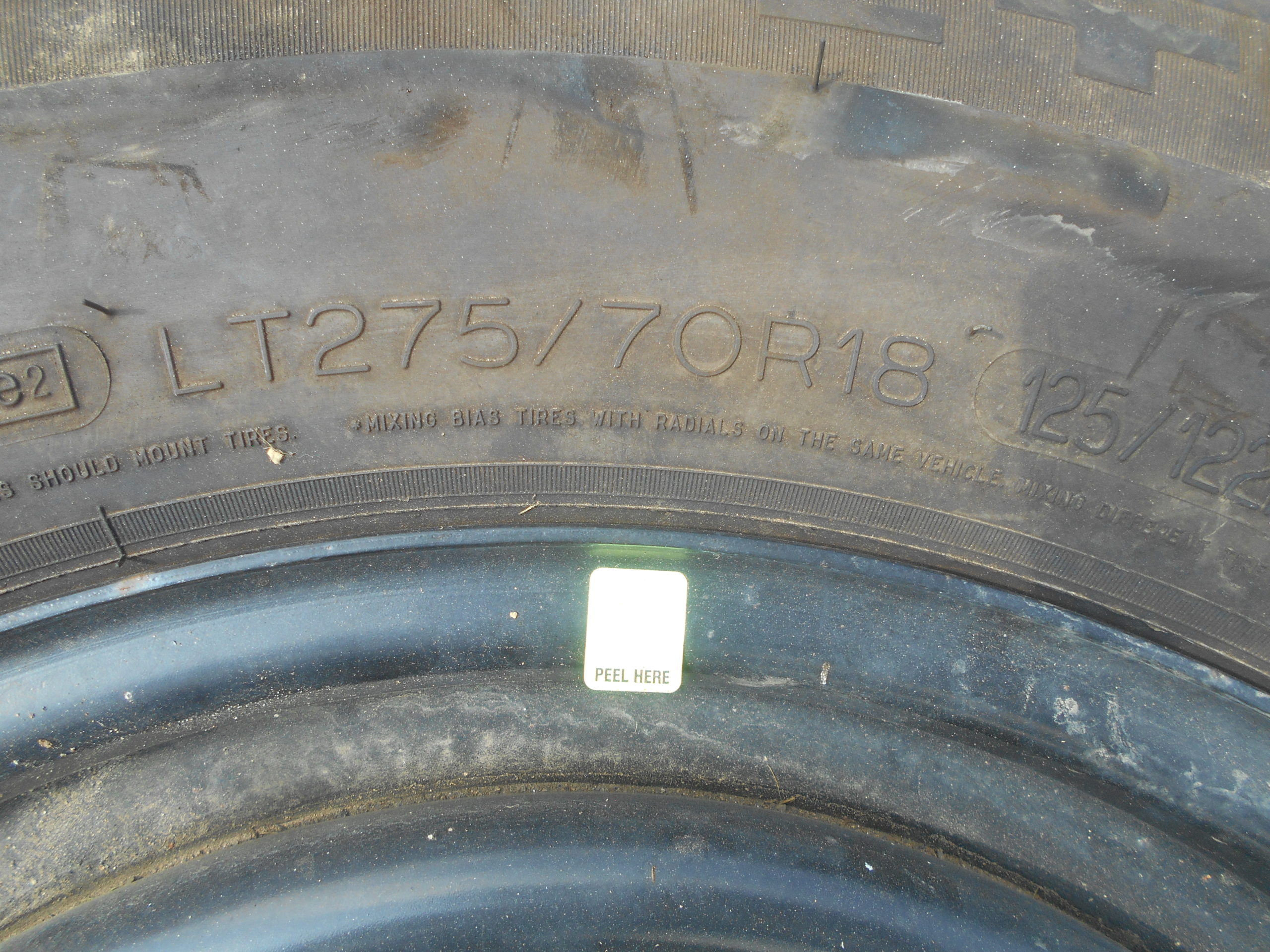 9690710 275-70 R18 Michelin LTX AT - JM Equipment