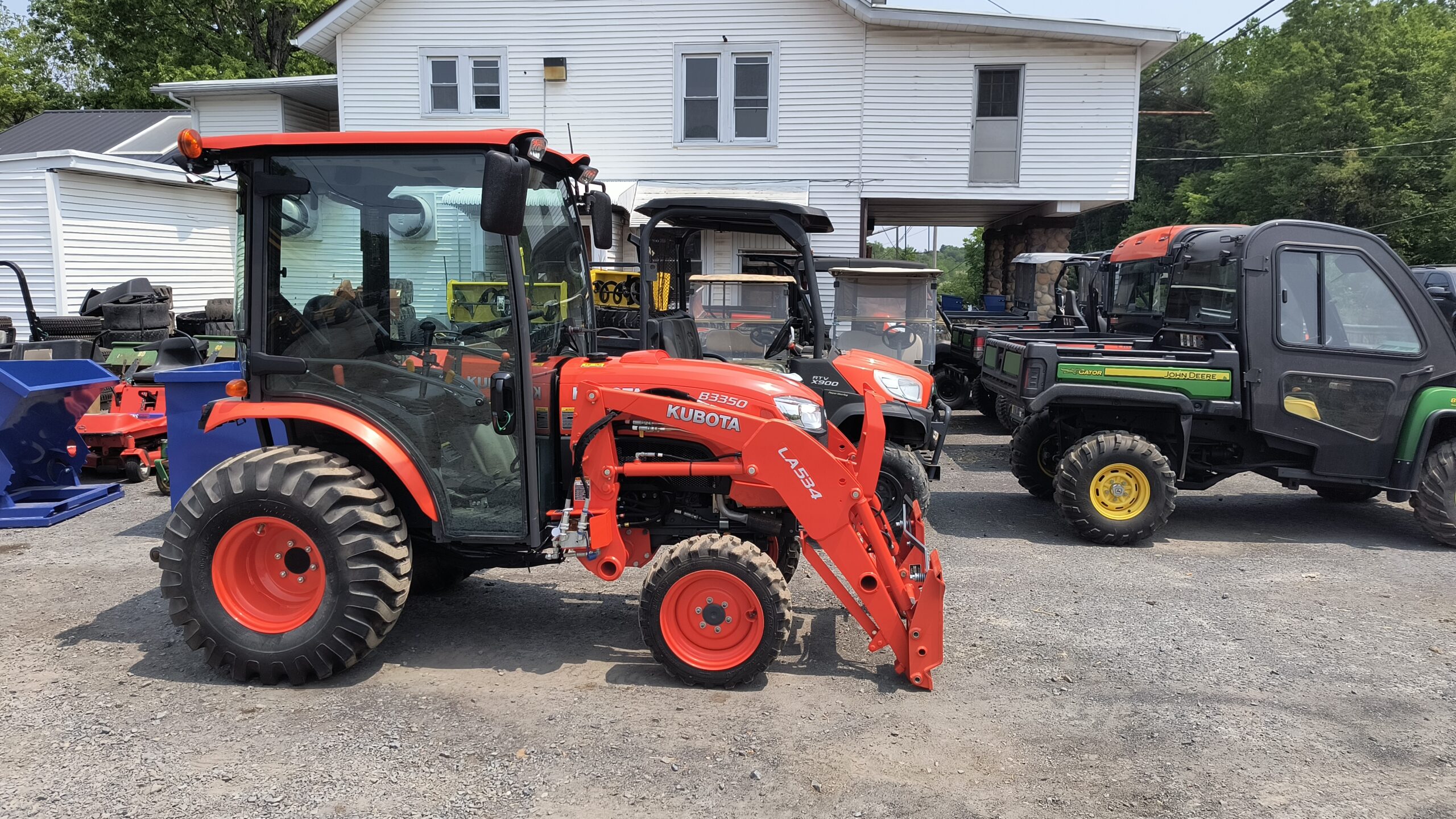 0084 Kubota B3350 HSD w/Cab and Loader 26900.00 JM Equipment