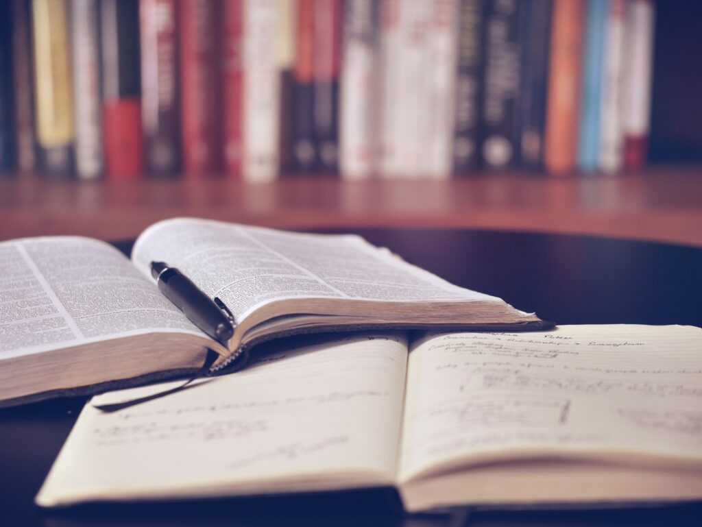 A stock image of a study book highlighting the fact that Argentine employment law allows study leave