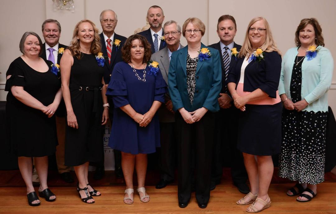 Foundation honors distinguished alumni