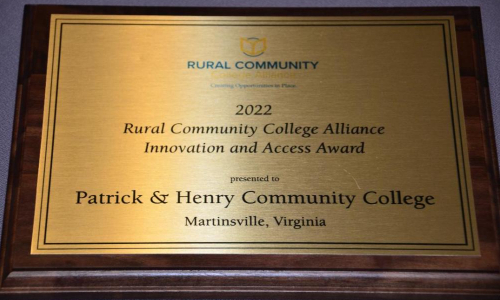 P&HCC Wins National Award For Advanced Manufacturing Program