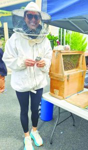 T’keyah Hines with a live hive.