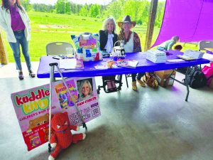 Dr. Pam Cobler and Betsy Henny shared a table. 