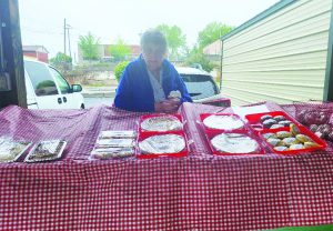 The Uptown Farmers’ Market opens at 7:30 a.m., and shoppers are encouraged to arrive early for the best selection and fully stocked market stalls. Most vendors have limited quantities, and their items tend to sell quickly, as evidenced by Brenda “Nana” Davidson, who had sold much of her goodies by mid-morning. 