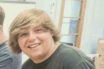 Musicians come together to help one of their own