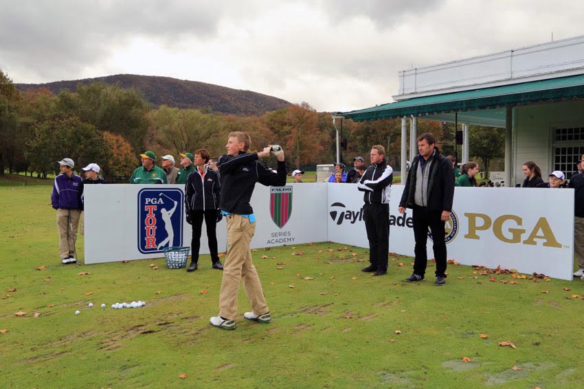 Give Your Child the Gift of Golf This Summer