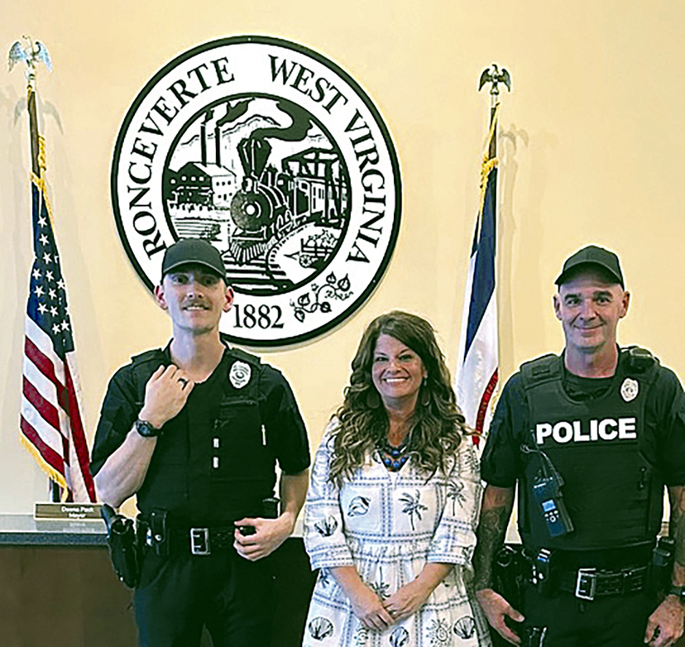 New councilmembers sworn in at latest Ronceverte City Council meeting