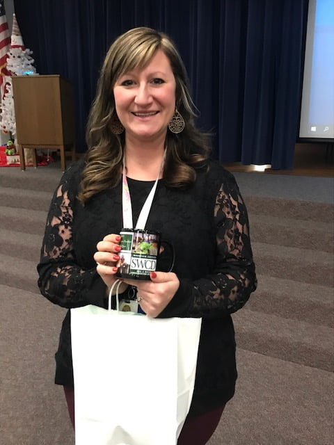 Central Academy art teacher receives award